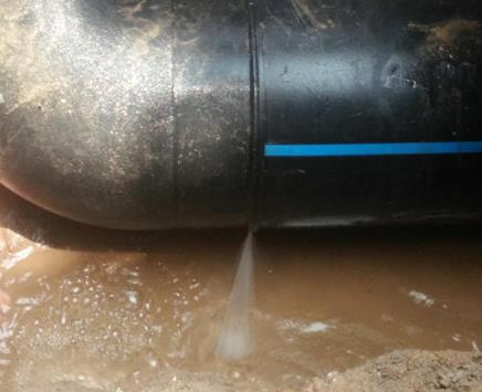 梅江楼顶渗水维修公司为大家分享下梅江卫生间漏水维修修补技术!